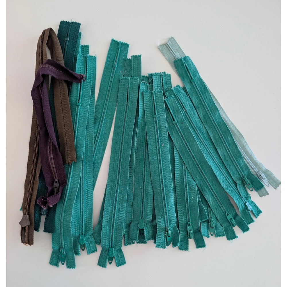 Mixed Lot Nylon Coil Zippers Green & Brown Assorted Sizes 5-6.5" Sewing Notions